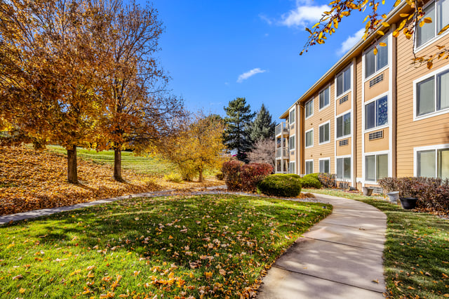 Vista-Grande-Outdoor Common Area-050