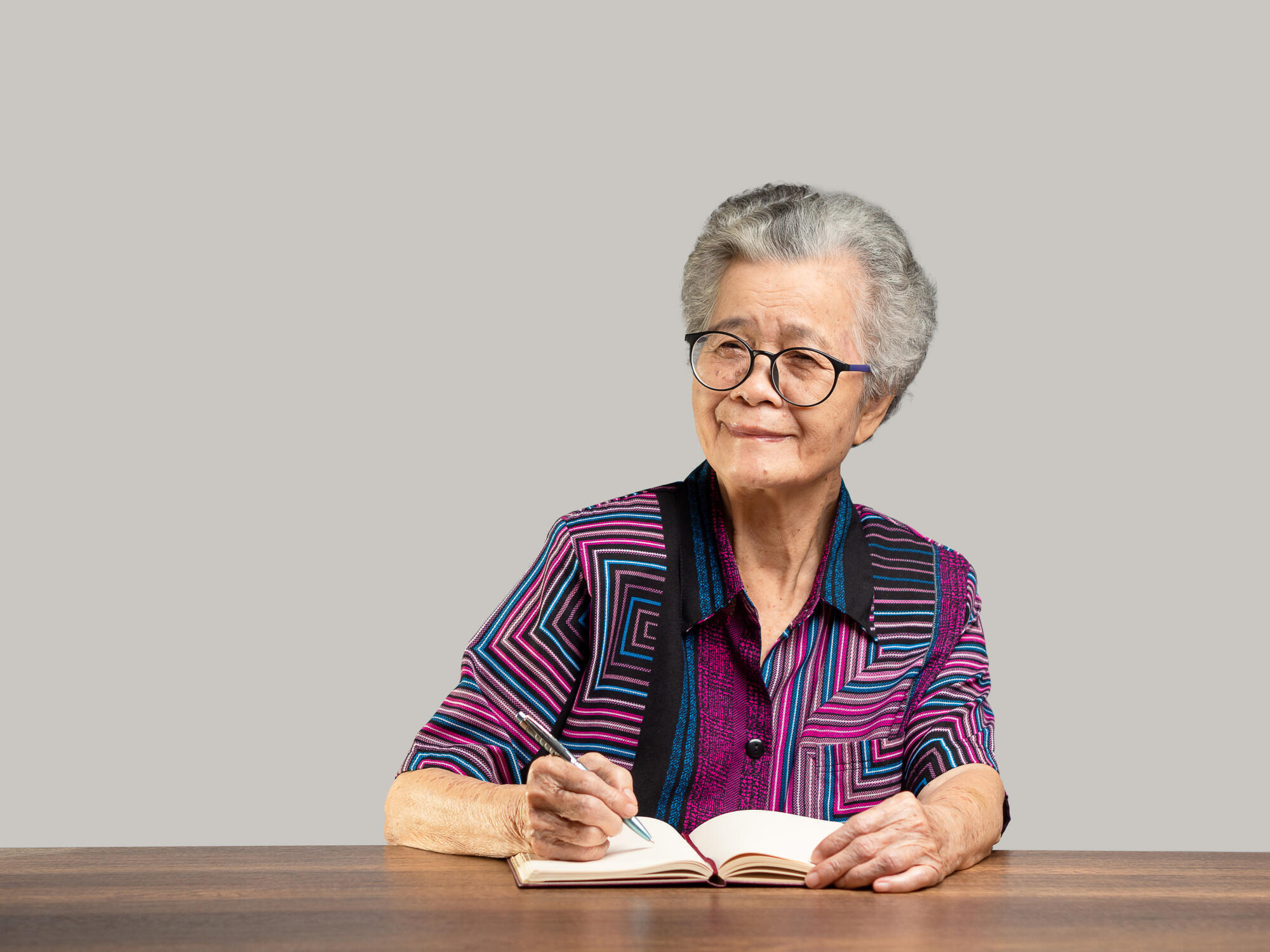 Self-Care Ideas for Mental Health That Start With Writing and Reflection